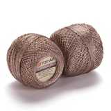 Пряжа Yarnart Camellia 50г/450м (91% полиэстер, 9% металлик), св. бежевый c серебряным 418