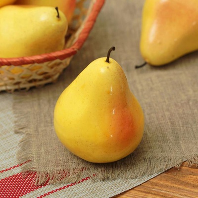 Декоративный эл. Груша 7*8 см [2541833]